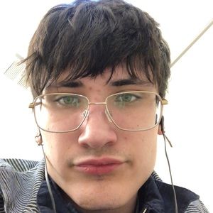 Meet your Posher, Arik